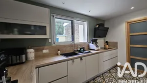 Townhouse in Mornac (16600)