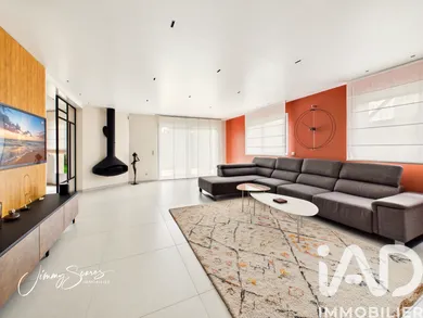 Traditional house in Chevry-Cossigny (77173)