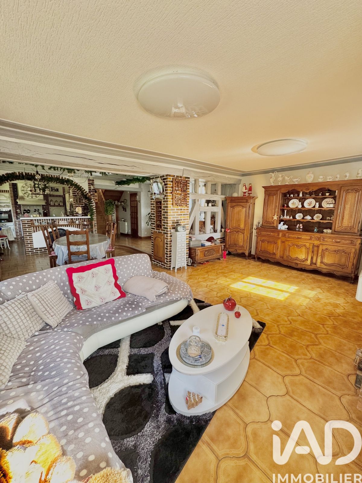 Vente maison à La Noue (51310) : maison 6 pièces 210 m²
