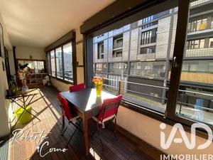 Apartment in Pantin (93500)