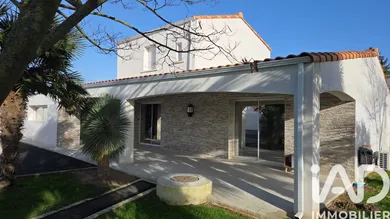 Maison à Saint-Julien-de-Concelles (44450)