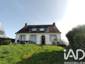 Traditional house in Caudan (56850)