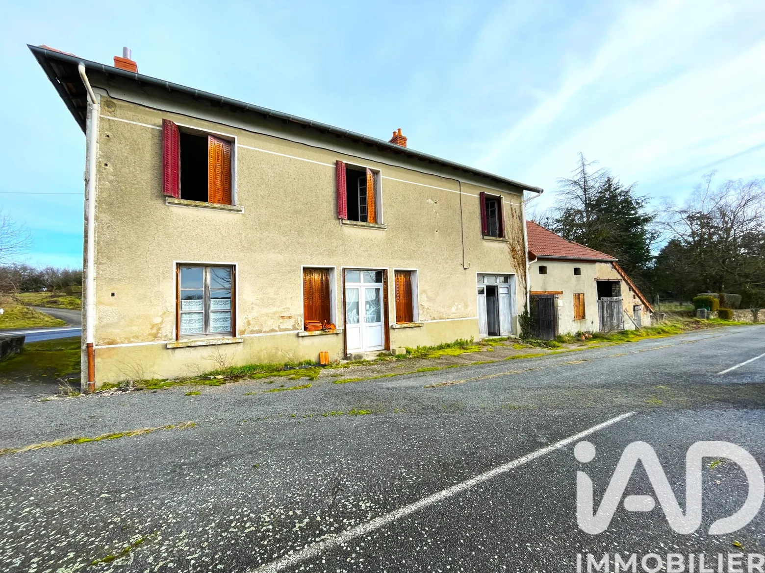 Vente maison à Lapeyrouse (63700) : maison 6 pièces 110 m² — 6