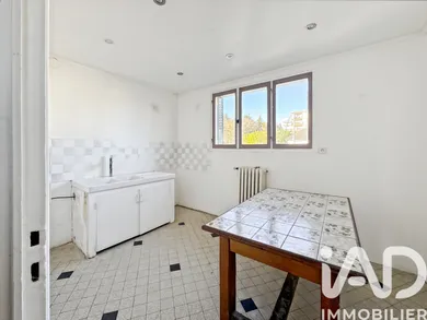 House in Joigny (89300)