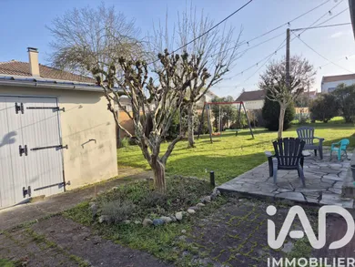 House in Bordeaux (33200)
