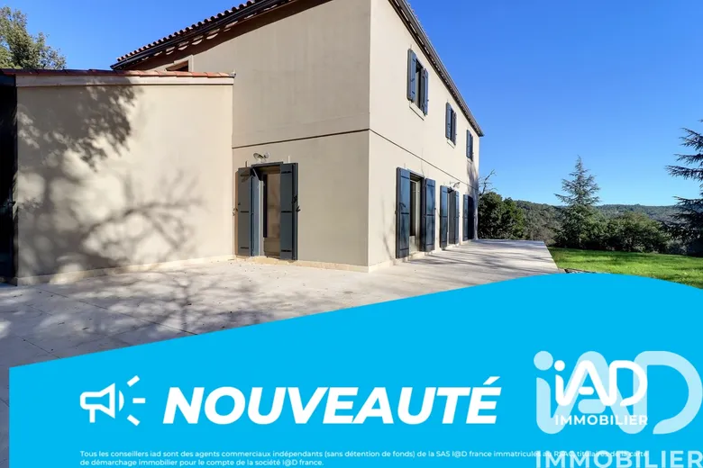 Maison 6 pièces 227 m² · à Châteauvert · 227,4 m² · 599 000 €