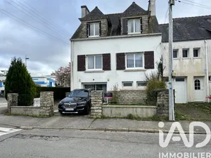 Townhouse in Quimper (29000)