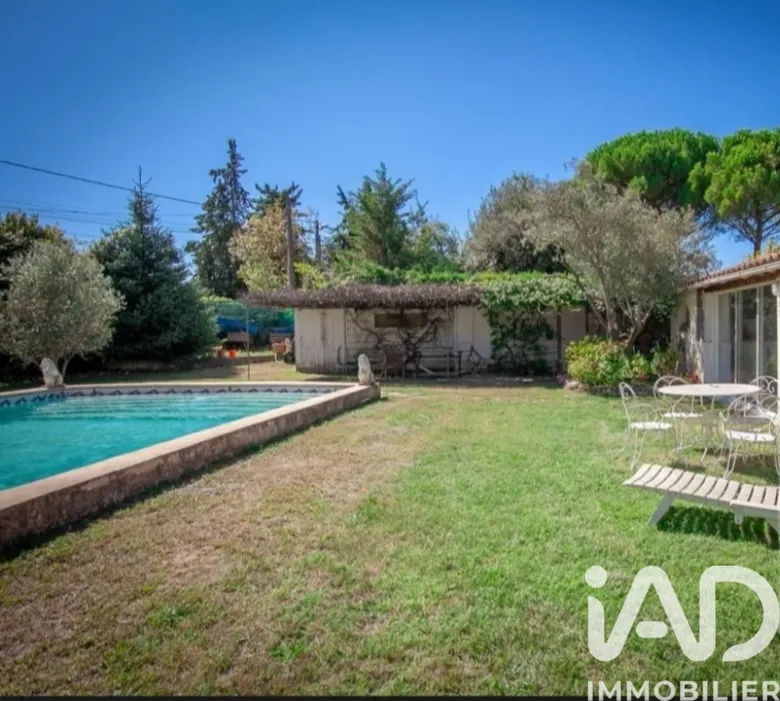 Maison 6 pièces 154 m² · à Aix-en-Provence · 154 m² · 699 000 €