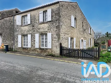 Village house in Foussais-Payré (85240)