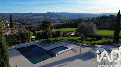 House in Saint-Martin-la-Plaine (42800)