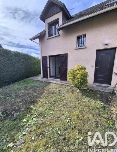 Maison à Collonges-sous-Salève (74160)