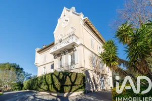 Apartment in Cannes (06400)