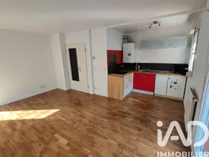Apartment in Noisy-le-Grand (93160)