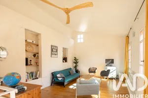 Townhouse in Arles (13200)