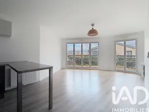 Apartment in Antony (92160)