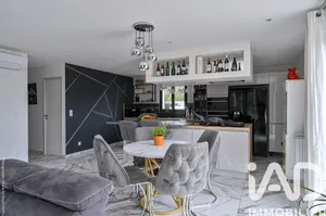 House in Plan-d'Aups-Sainte-Baume (83640)