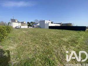 Land in Thouaré-sur-Loire (44470)