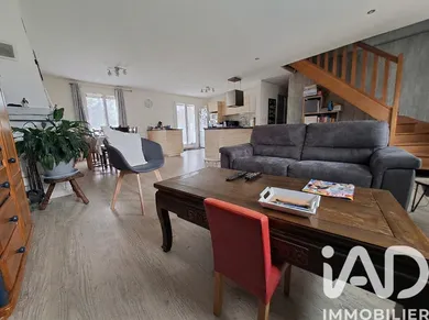 Townhouse in Dadonville (45300)