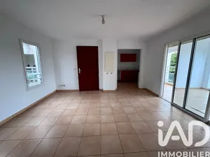 Appartement à Les Abymes (97139)