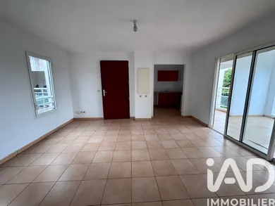 Appartement à Les Abymes (97139)