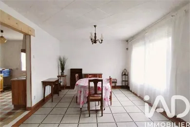 Traditional house in Saint-Aubin-lès-Elbeuf (76410)
