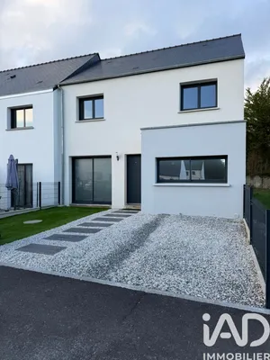 Traditional house in DAMGAN (56750)