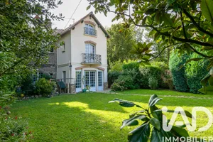 Maison à Garches (92380)