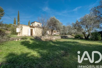 Maison à Tourrettes (83440)