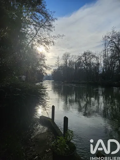 Maison de ville à Gond-Pontouvre (16160)