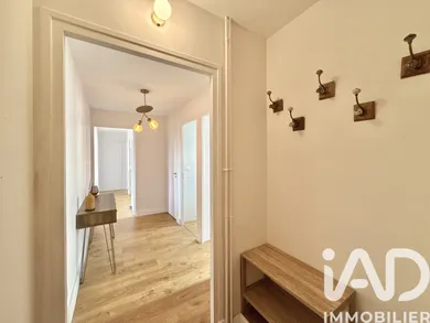 Apartment in Romans-sur-Isère (26100)