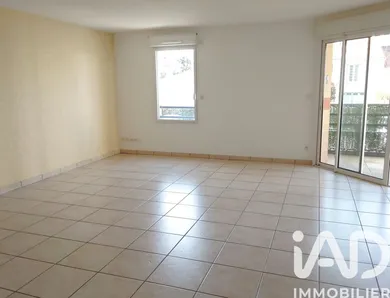 Appartement à La Roche-sur-Yon (85000)