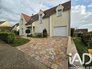 Mansion in Saint-Witz (95470)