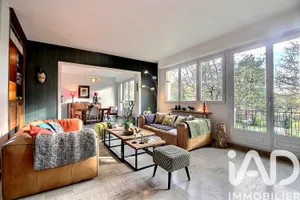 Apartment in Étiolles (91450)