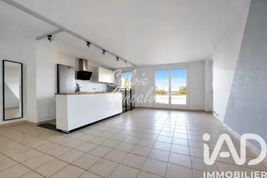 Apartment in Éragny (95610)
