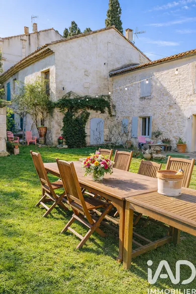 Mas à Orgon (13660)