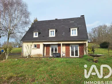 Maison à Besse (15140)