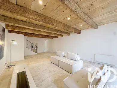 House in Villeneuve-lès-Avignon (30400)