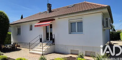 Village house in Mions (69780)
