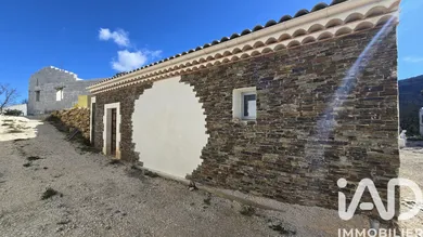 Architectural house in Plan-d'Aups-Sainte-Baume (83640)