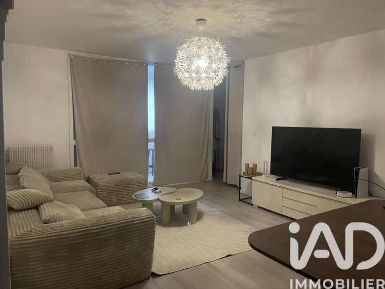 Appartement 5 pièces 88 m² · à Saint-Pierre-des-Corps · 88 m² · 131 500 €