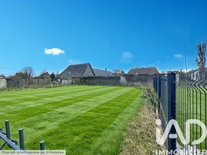 Building plot in Le Thuit de l'Oison (27370)