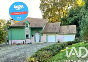 Architectural house in Saint-Faust (64110)