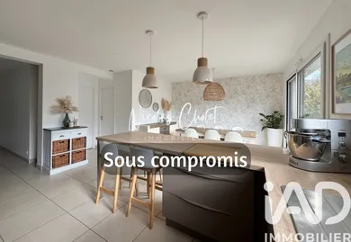 Maison à Saint-Lambert-la-Potherie (49070)