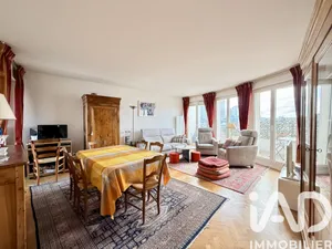 Appartement à Courbevoie (92400)