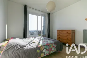 Apartment in Fontenay-sous-Bois (94120)