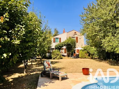 Maison à Saint-Étienne-de-Brillouet (85210)