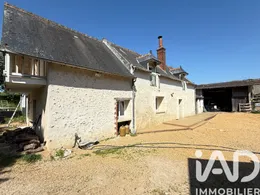 House in Rochecorbon (37210)
