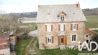 Park home in Rieupeyroux (12240)