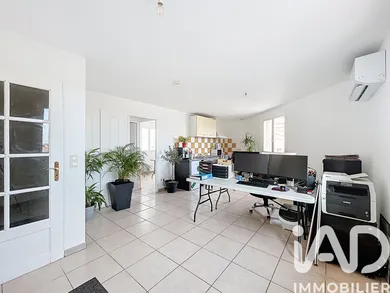 Building in Villeneuve-de-la-Raho (66180)