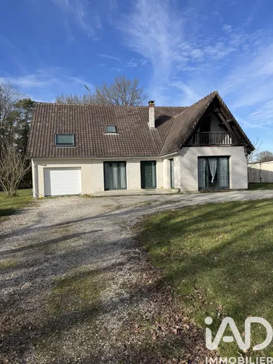 Maison traditionnelle à Bouzy-la-Forêt (45460)